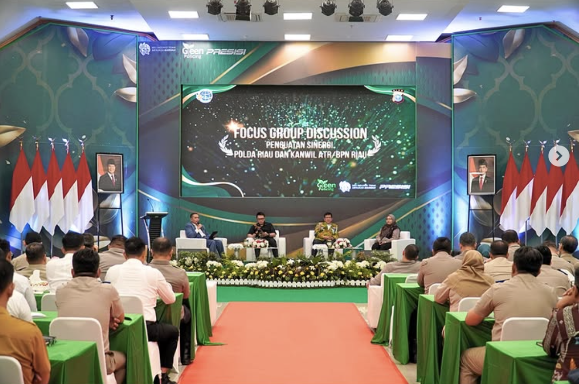Wakil Dekan II Fakultas Hukum UIR menjadi moderator Focus Group Discussion bersama Polda Riau dan ATR BPN tentang konflik pertanahan di Provinsi Riau