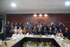 Diskusi FH UIR dengan Pengadilan Tinggi Riau terkait pengembangan hukum dan pendidikan